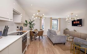 Crescent Court Modern And Luxurious Apartments York